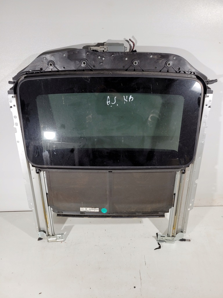 фото №1, Opel astra j hb люк 13323131