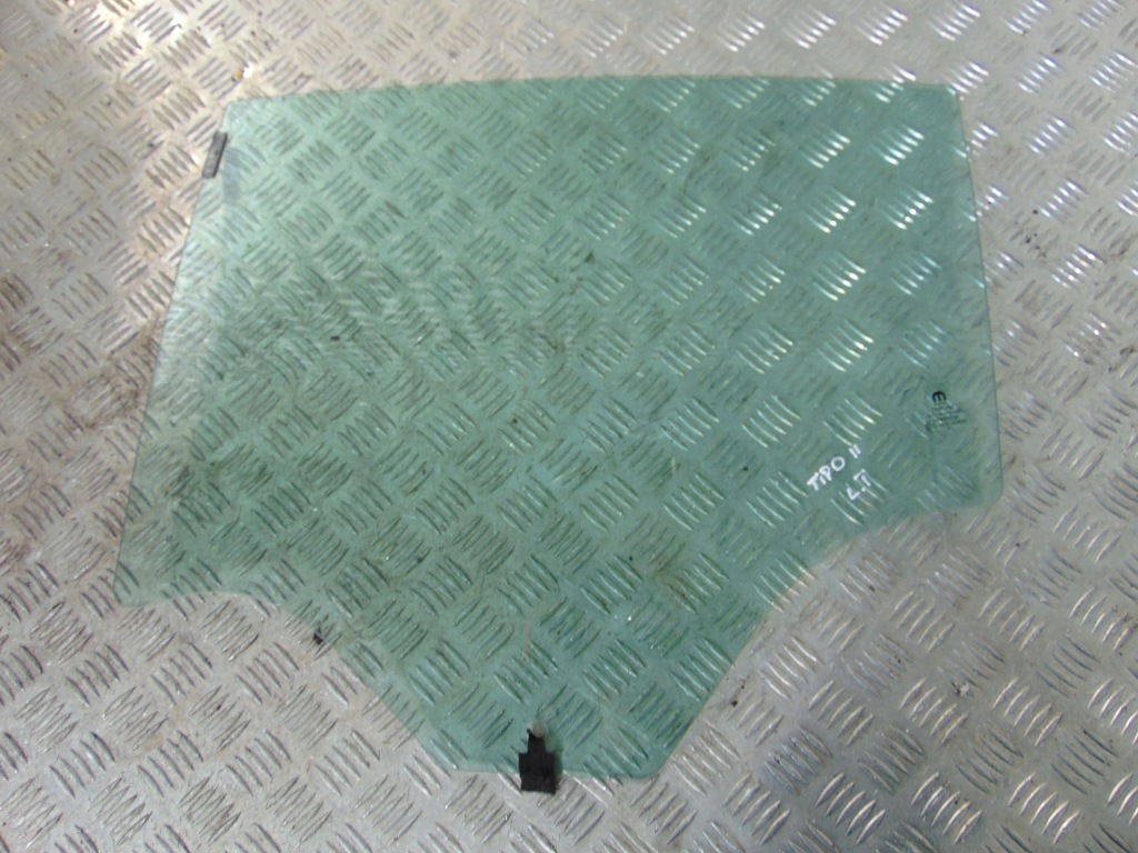 Купити Fiat tipo ii скло лівий задній hb 16-