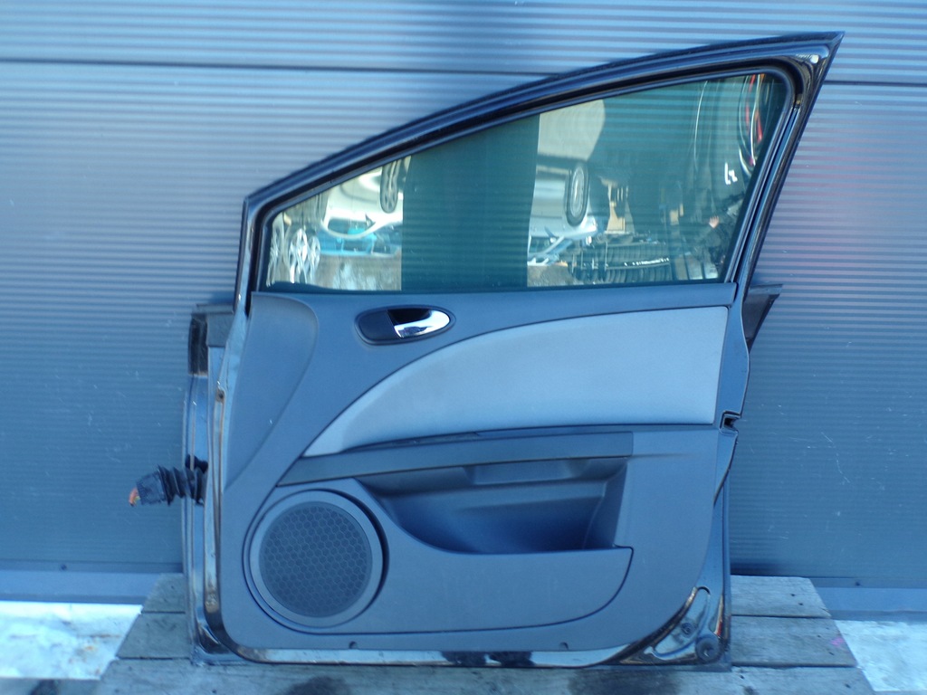 фото №8, Дверь правое передние seat leon 2 ii цвет lc9z