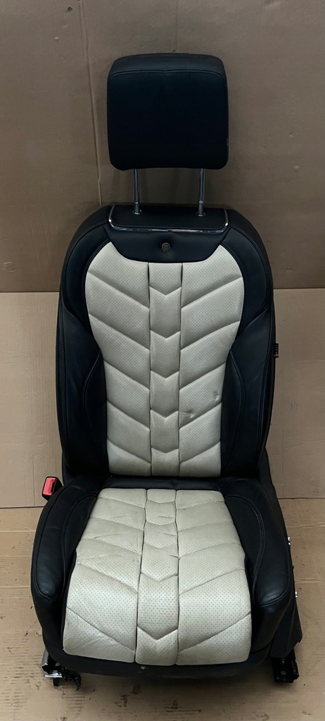 фото №1, Сидіння передній лівий bentley bentayga 1