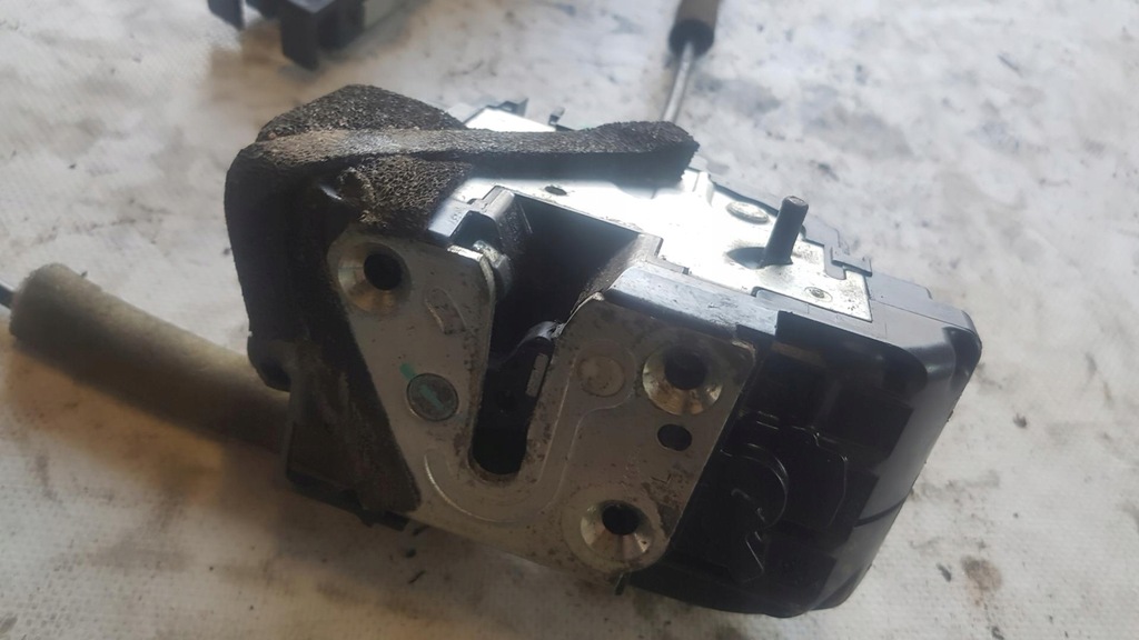 фото №2, Замок дверь левый задняя renault koleos i