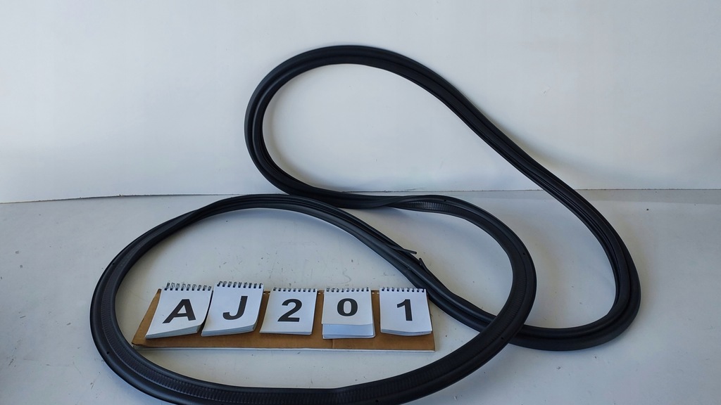 фото №1, Citroen c5 x прокладка дверь