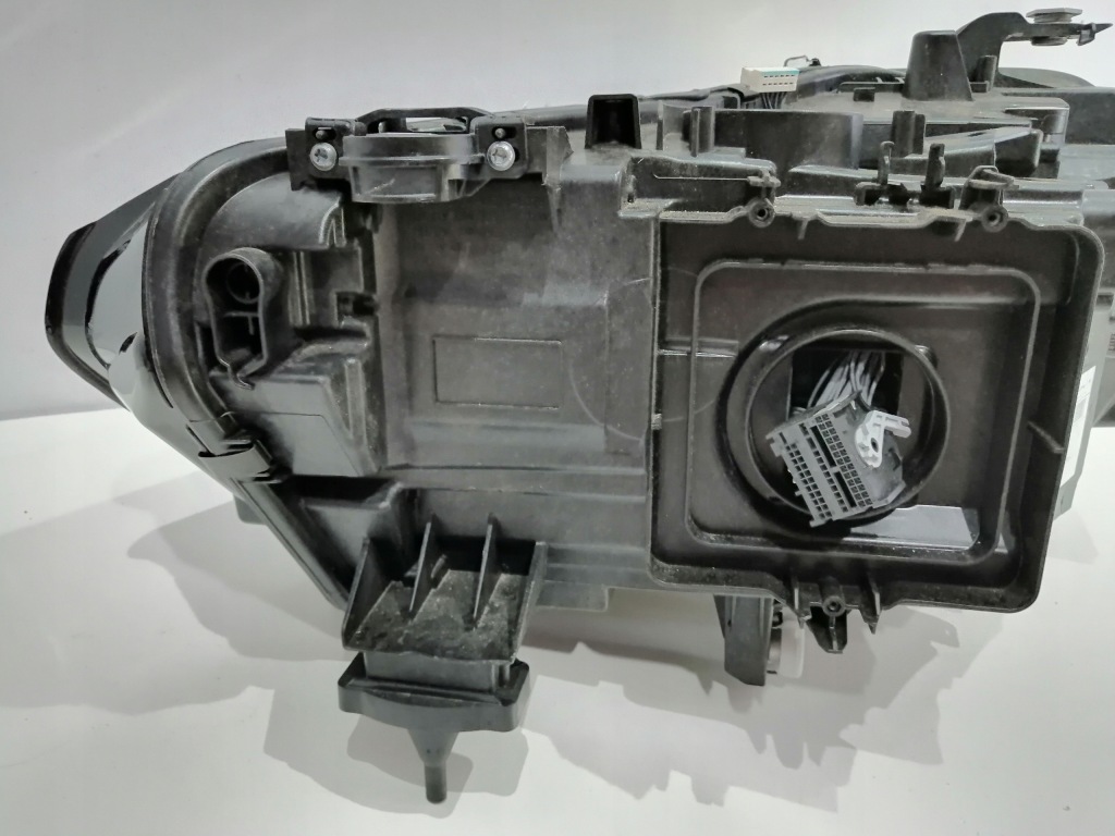 фото №12, Bmw g05 g06 x5 x6 лампа правая передняя перед hal 5230