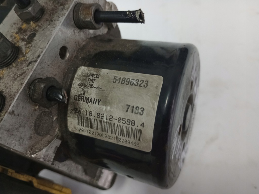 фото №16, Alfa romeo giulietta 1.4 t 10r насос abs 51896323