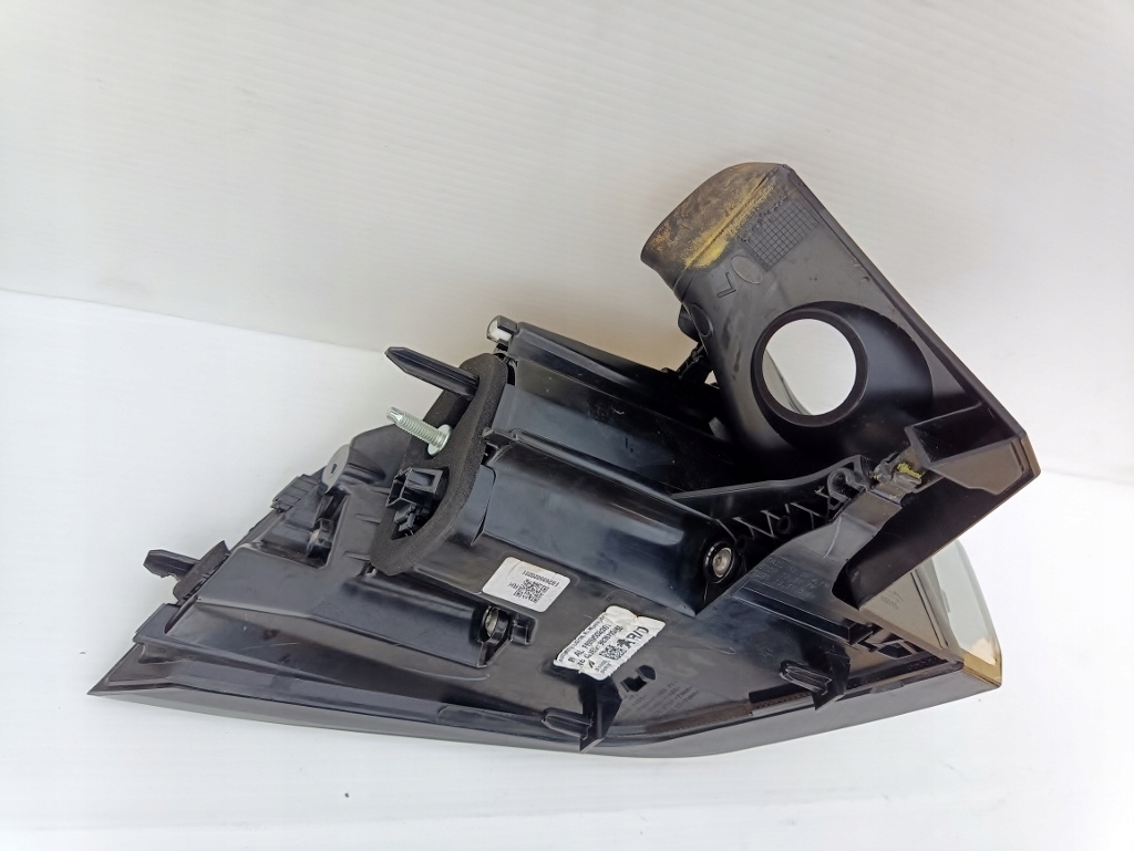 фото №6, Лампа led правый задняя peugeot 2008 ii 9838190480