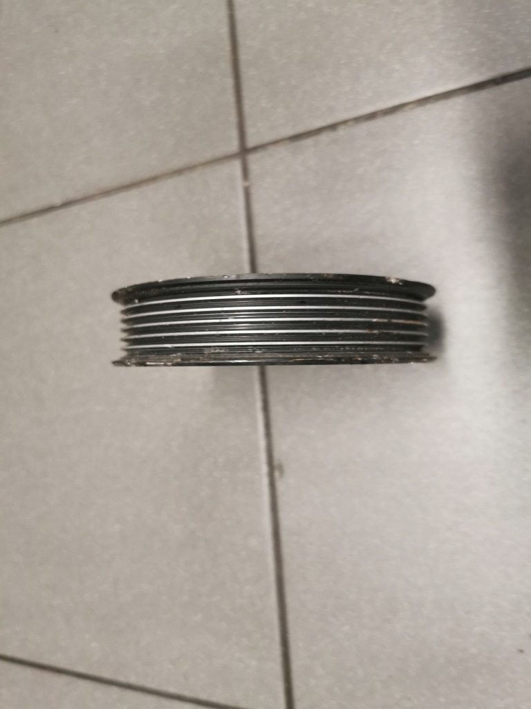 Шків насоса води a6 c6 3.0 tdi 059121031j Ціна