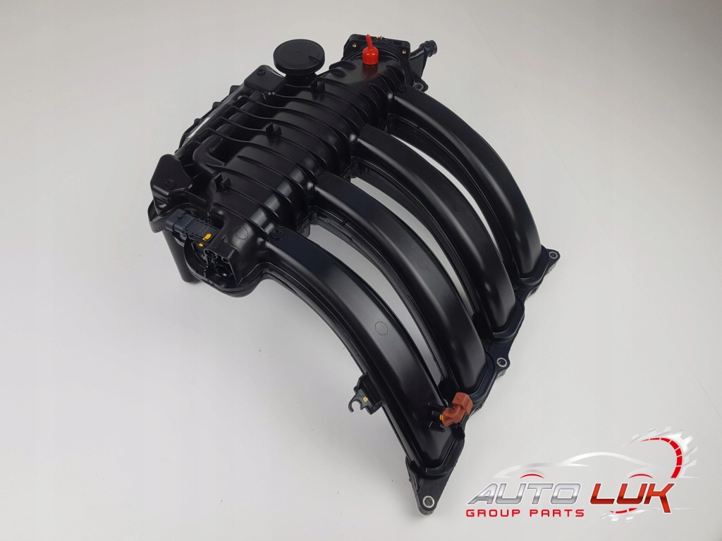 фото №1, Коллектор впускной  renault duster 2 140035004r