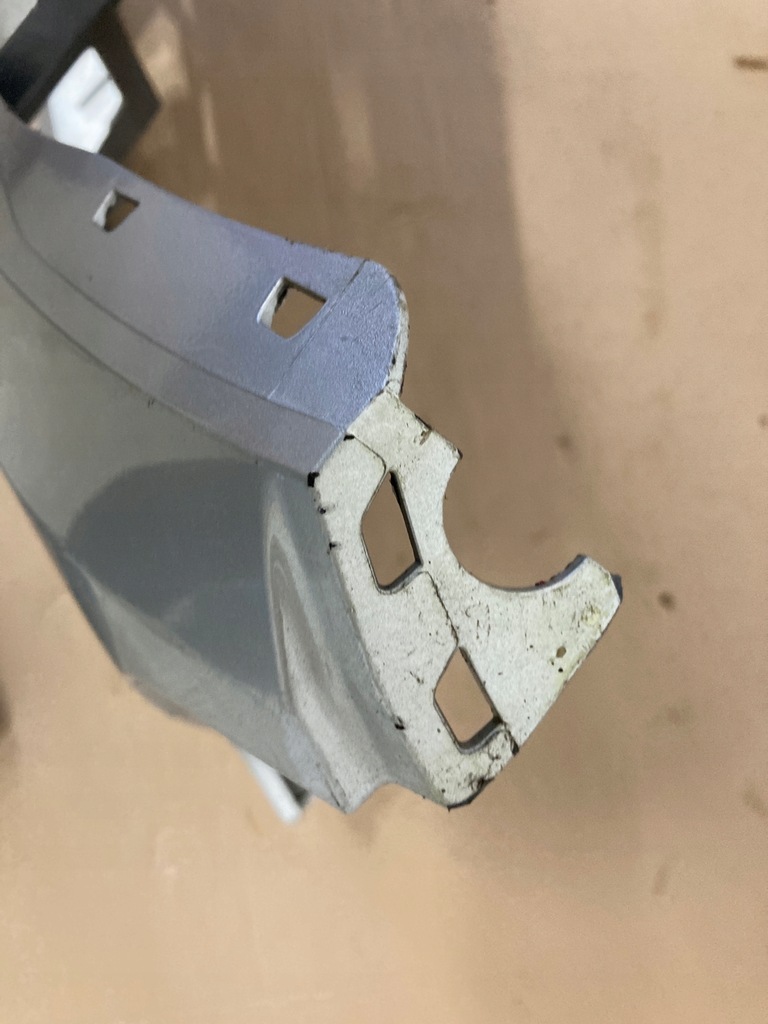 фото №6, Audi q3 8u бампер перед обшивка правый orygi.