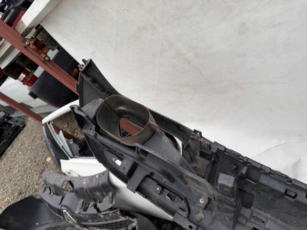 Купить Спойлер задний  выхлопы mercedes s w217 coupe amg