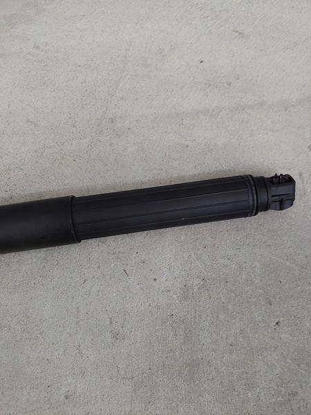 фото №3, Kia sportage 4 iv амортизатор крышки левый