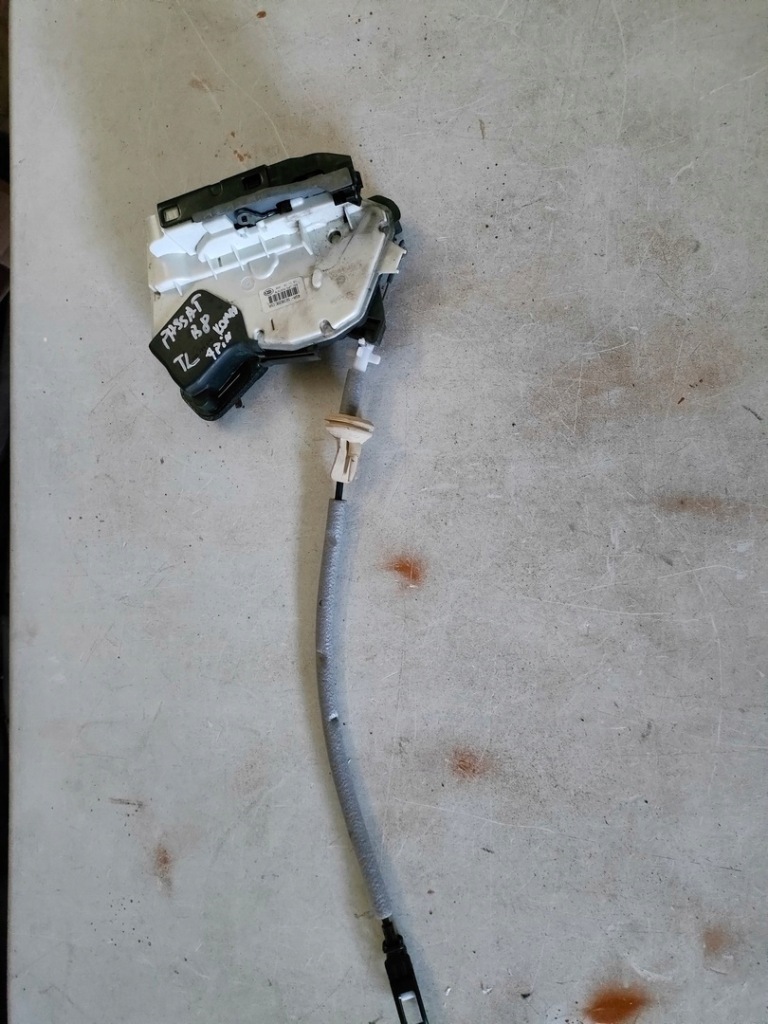 фото №1, Vw passat b8 kombi замок двері лівий задня