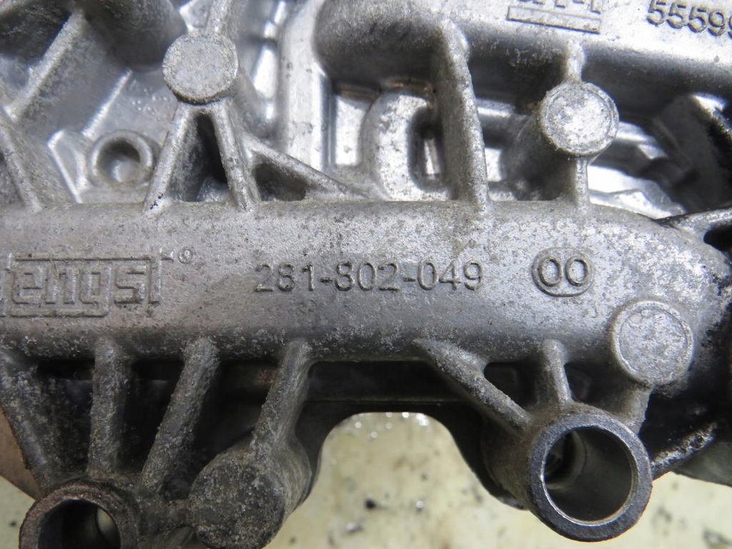 фото №7, Радіатор оливи zafira c 1.6 cdti 55599943