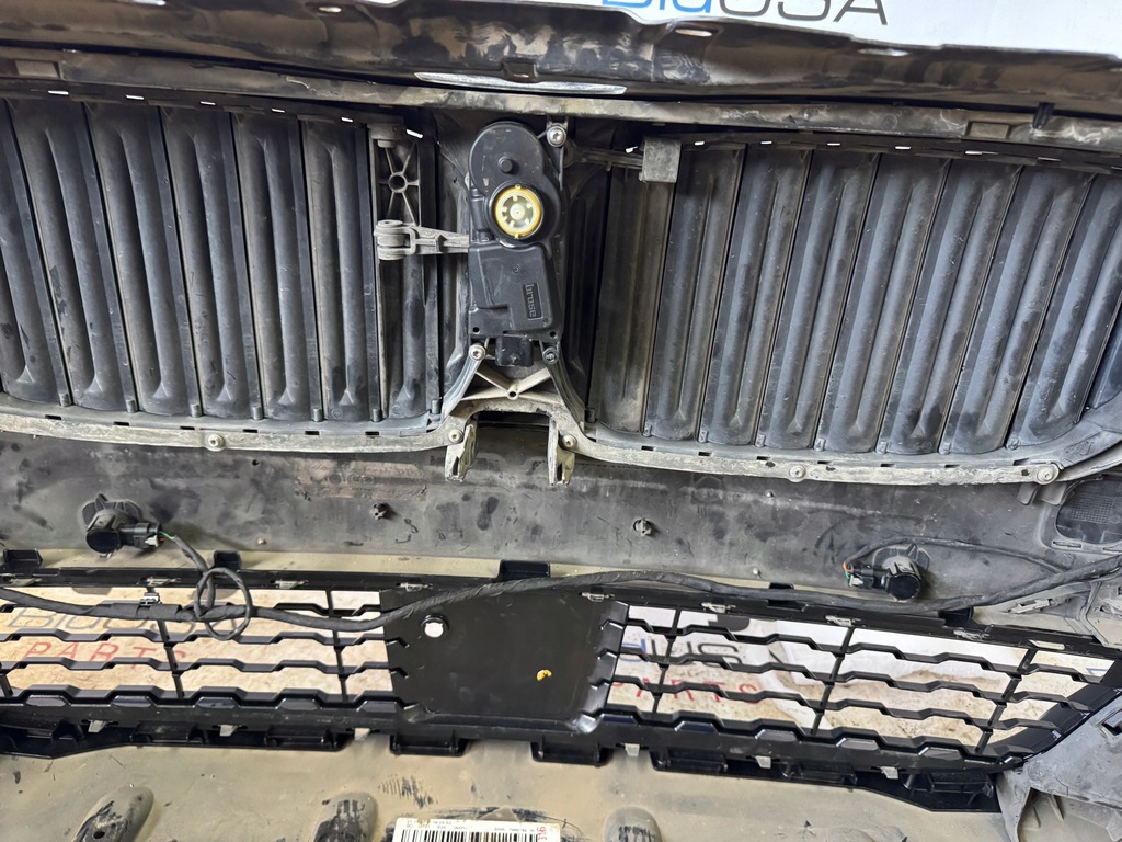 фото №5, Kompletny перед бампер капот крылья радиатор bmw 7 seria g11 g12 m