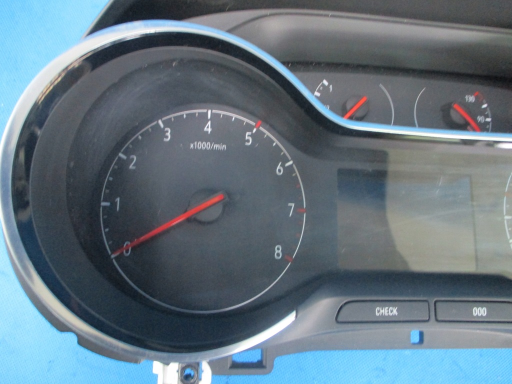 фото №4, Счетчик приборы opel crossland 9831002180