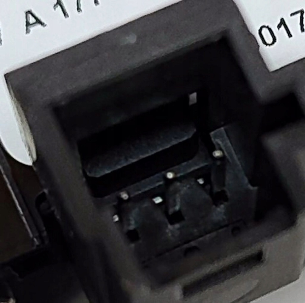 фото №7, Mercedes-benz cla c118 x118 2023 переключатели подогрев сидений