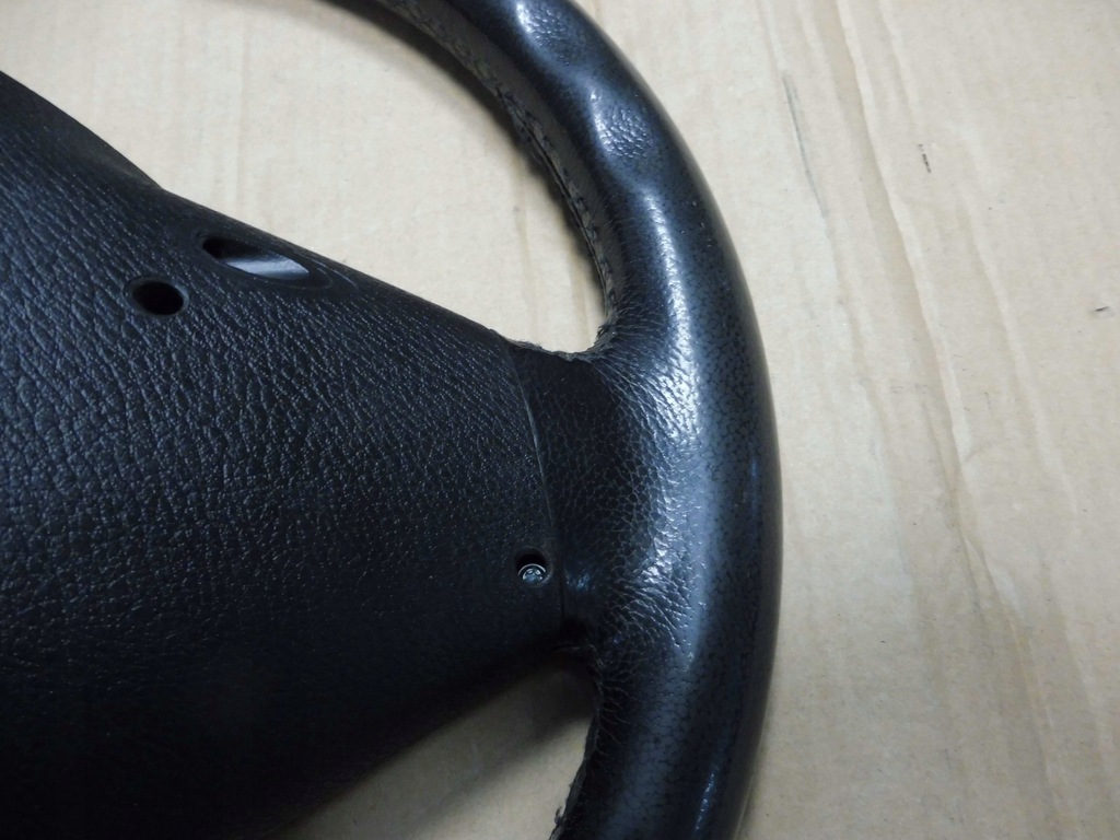 фото №12, Bmw e83 x3 воздуховод кожа белый мультифункция