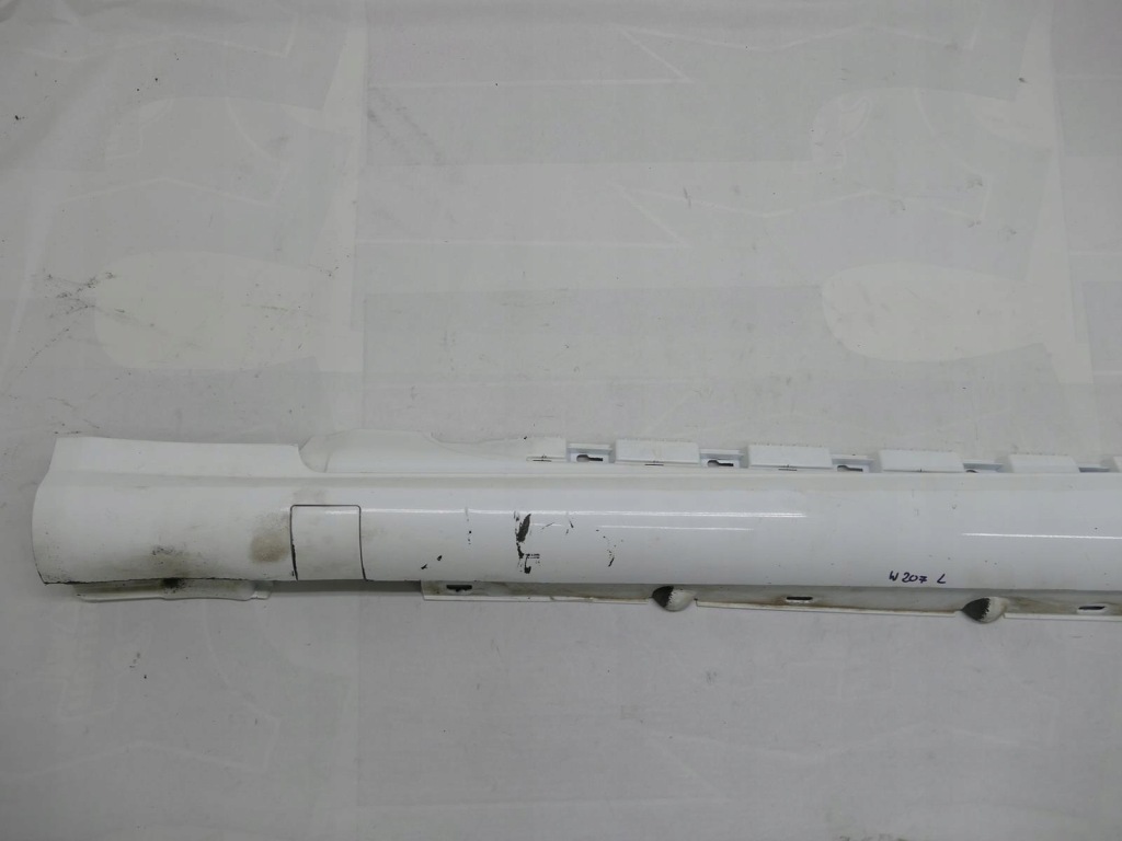 фото №2, Mercedes c207 w207 lift молдинг порог левая 149