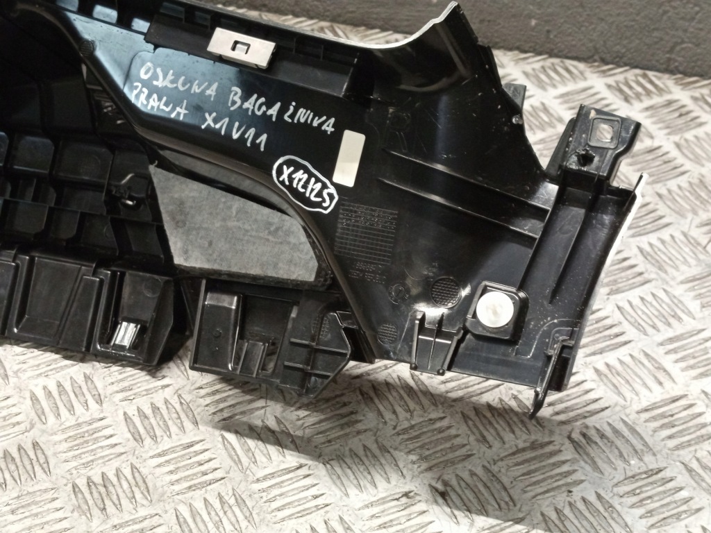 Bmw оригінальний номер 9462434 x1 u11 x1l u12 кронштейн кронштейн полиця багажника праве Київ