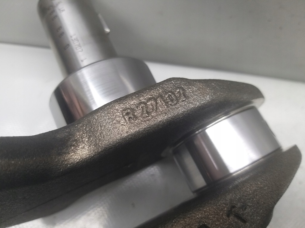 Wał коленчатый номинал 1.8 компрессор w204 clk 1.8i c180 m271 271952 r27102 Доставка