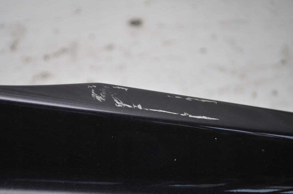 фото №13, Volvo c30 крила правий перед передній