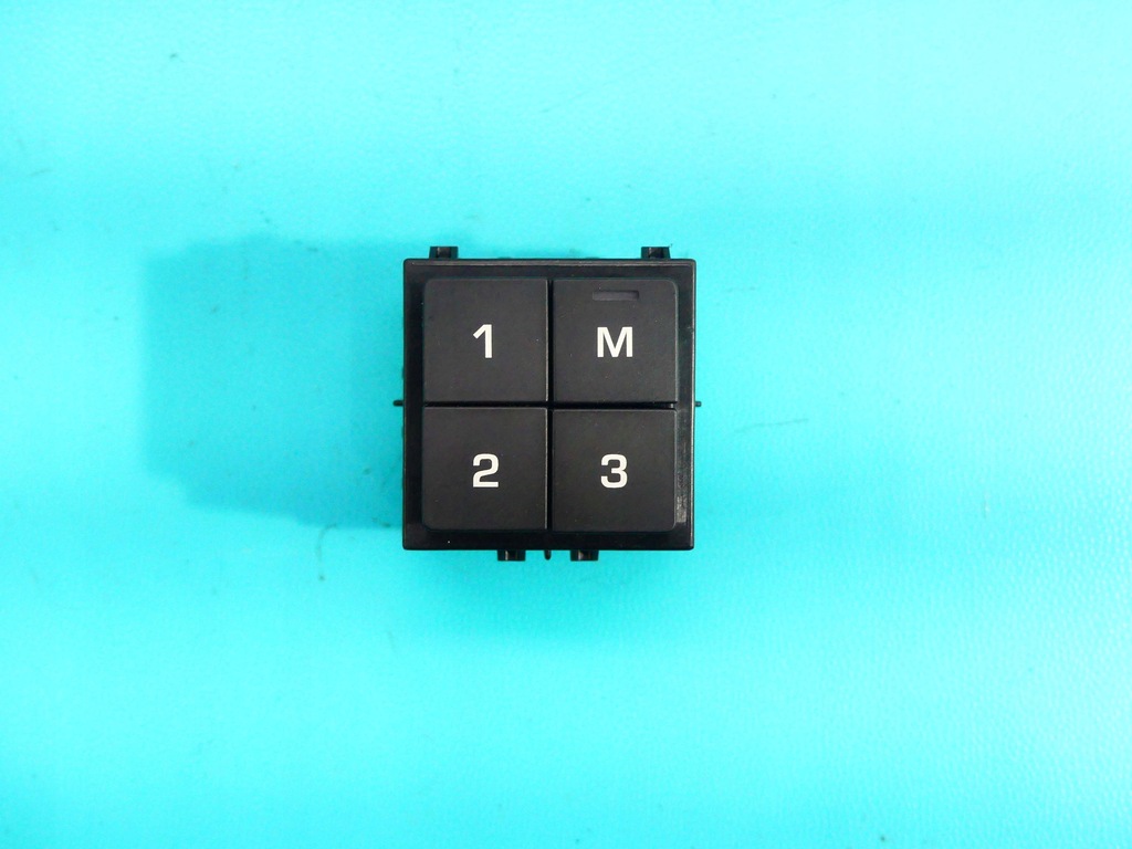 фото №1, Переключатель памяти сиденье discovery sport 14-19