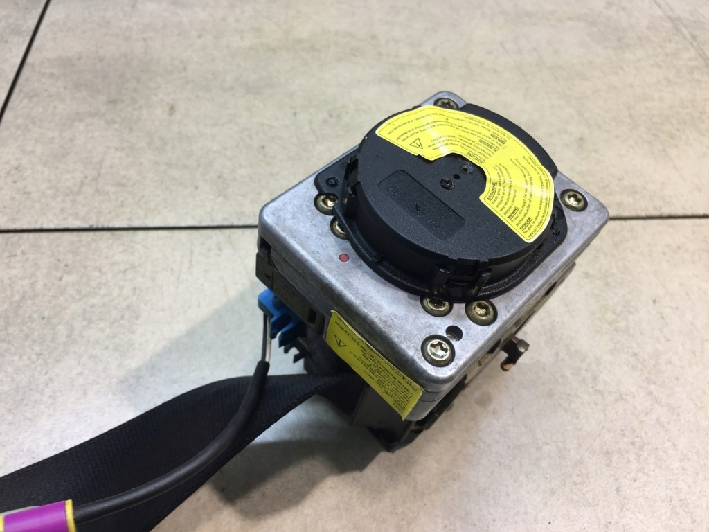 фото №4, Pas безпеки правий перед new beetle