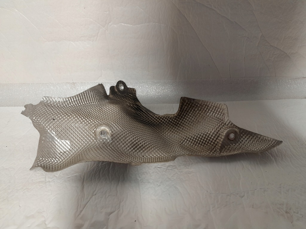 фото №1, Audi a4 b9 lift защита тепловая 8w0399299f