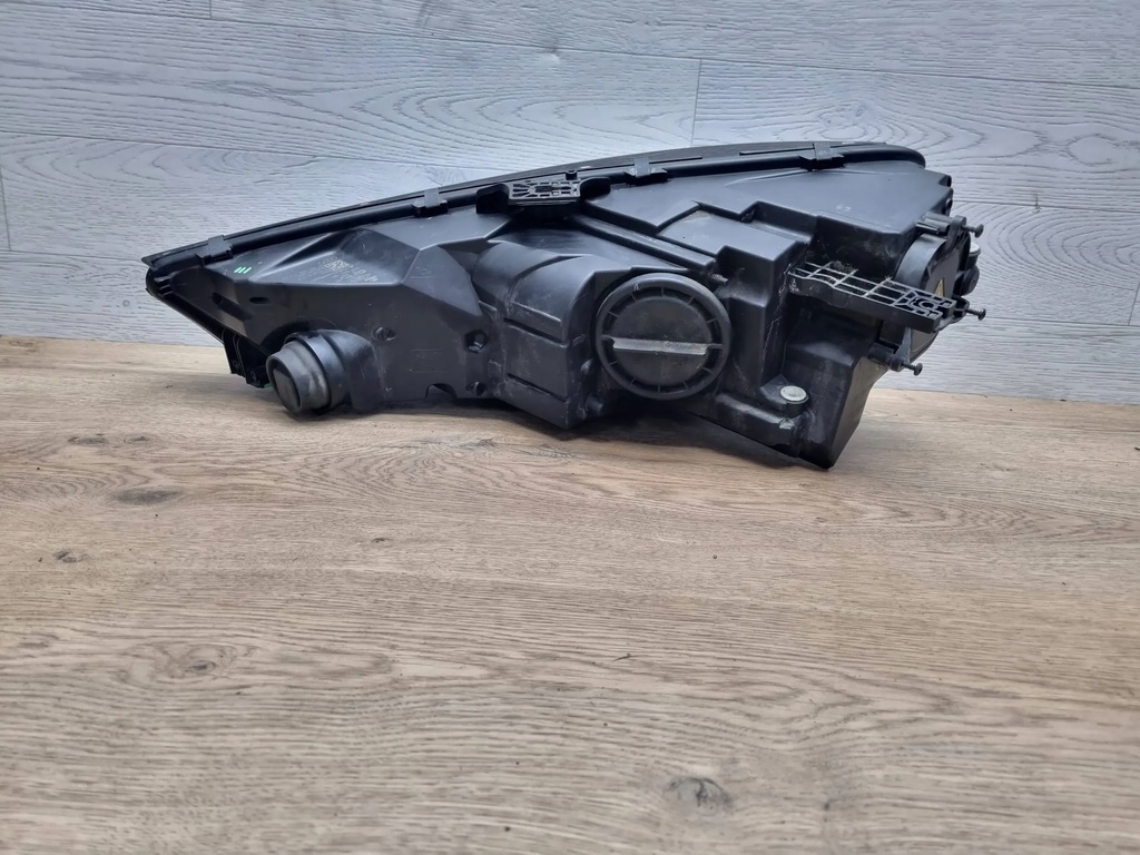 фото №6, Audi a4 s4 b9 2016 перед сторона правая лампы передние