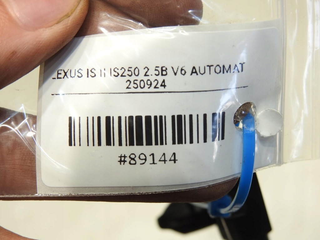 фото №4, Направляющая бампера левый задняя lexus is ii