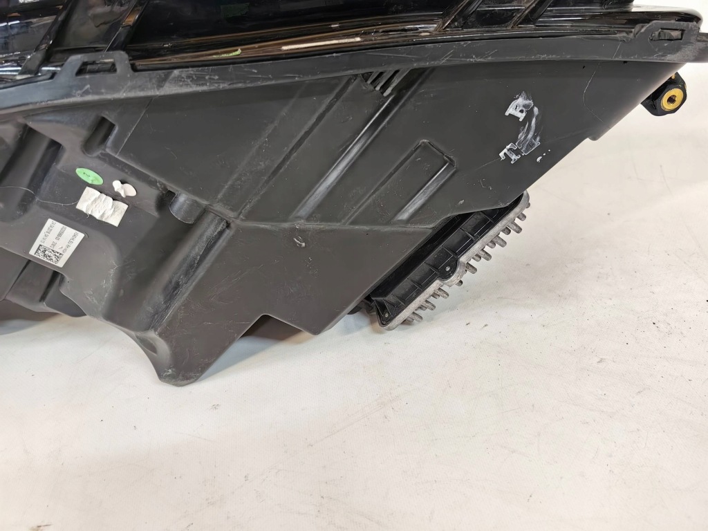 Купить Jaguar e-pace x540 рестайлинг  - фара full led high правый  polecam