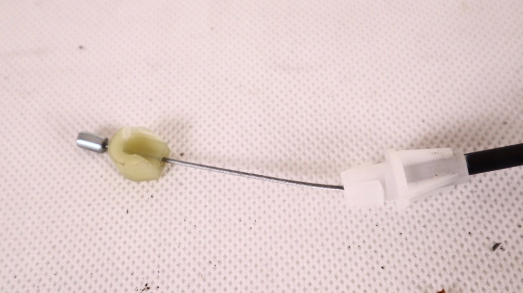 фото №4, Volvo xc90 ii підголівник задня