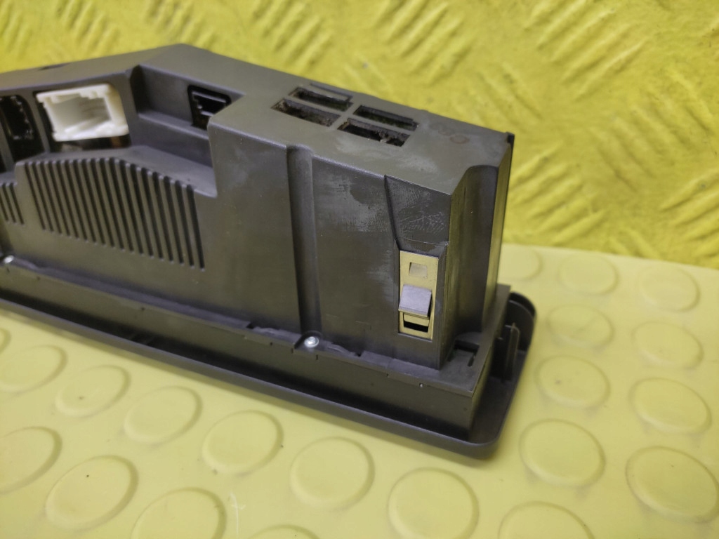 фото №5, Bmw e46 панель обдув кондиціонера 64116916882