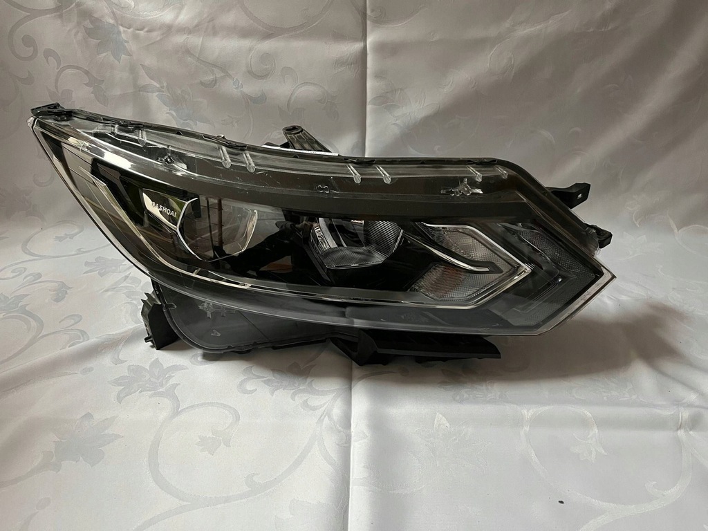 фото №2, Фара правый nissan qashqai /rogue sport led 2017-oryginał 26010hv00a