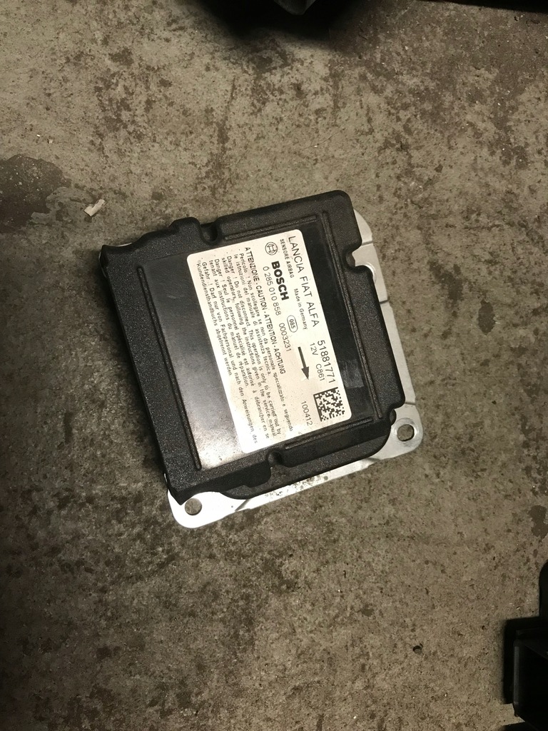 фото №1, Opel модуль подушек подушка безопасности 51881771