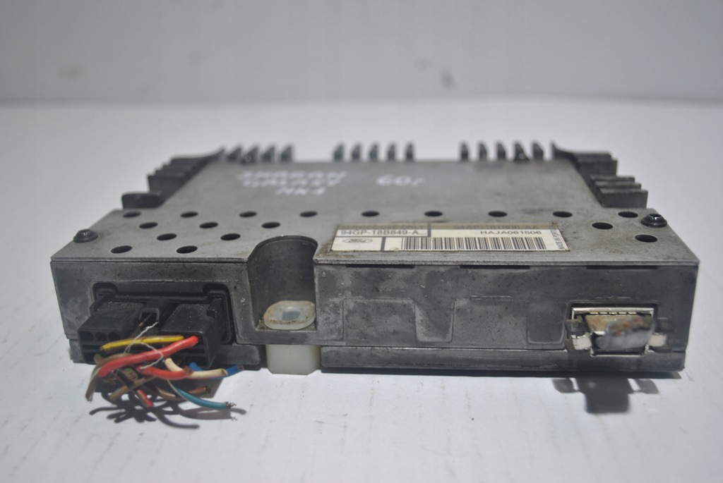 фото №5, Усилитель радио sharan galaxy mk1 94ap-18t806aa