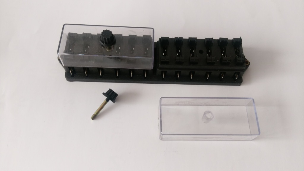 фото №5, Коробка корпус предохранителей универсальная 12 nowa