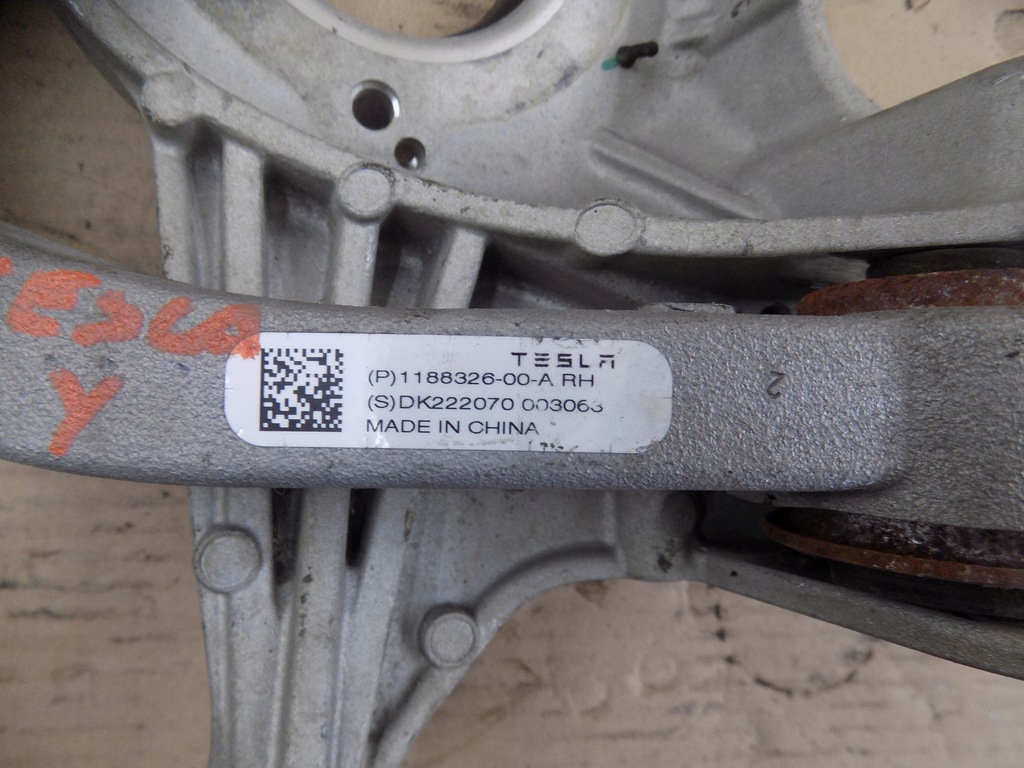 фото №8, Рычаг правый верхний передний основание tesla y 1188326-00-a 1044032-00-c org.