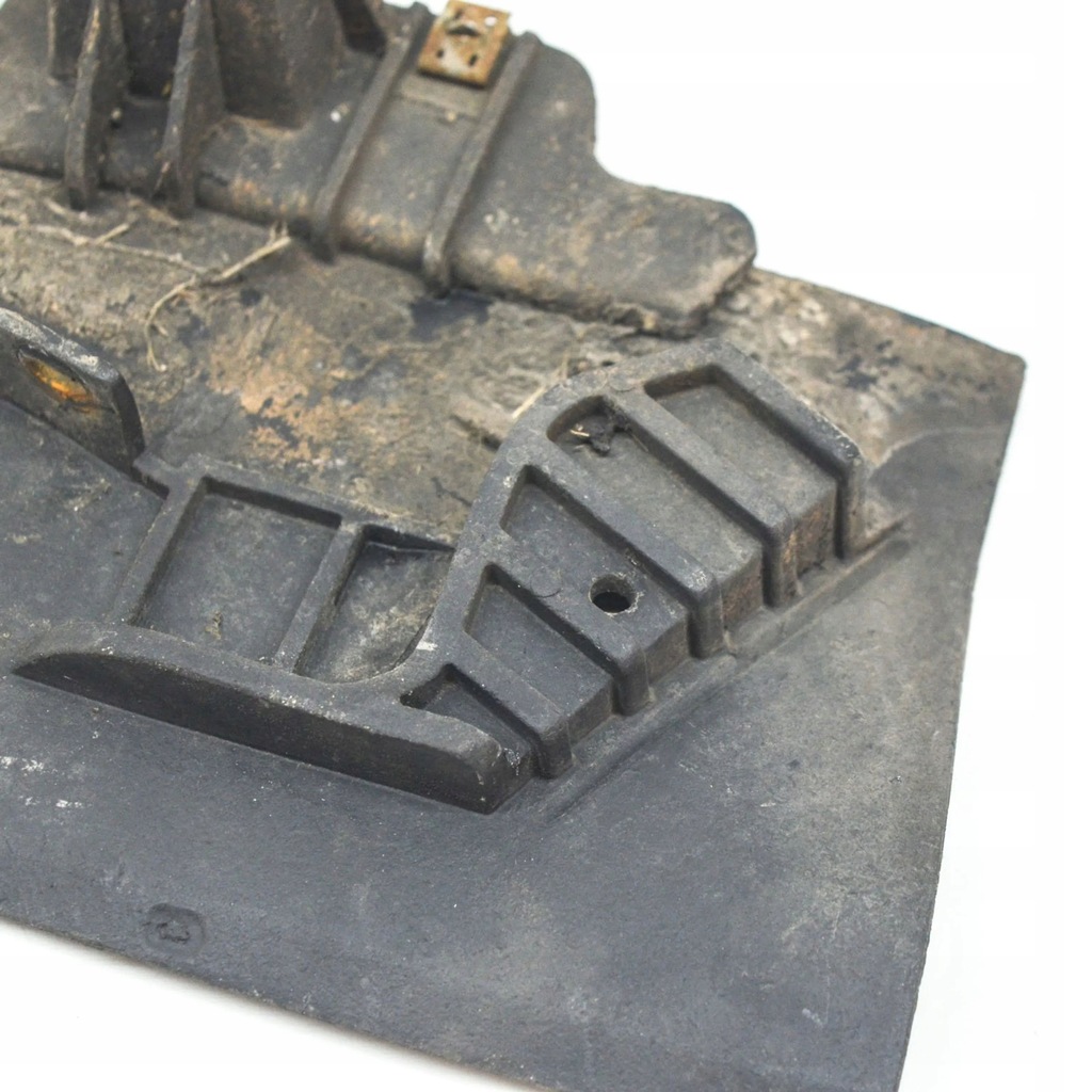 фото №7, Volkswagen tiguan 2013 правая сторона брызговики задние