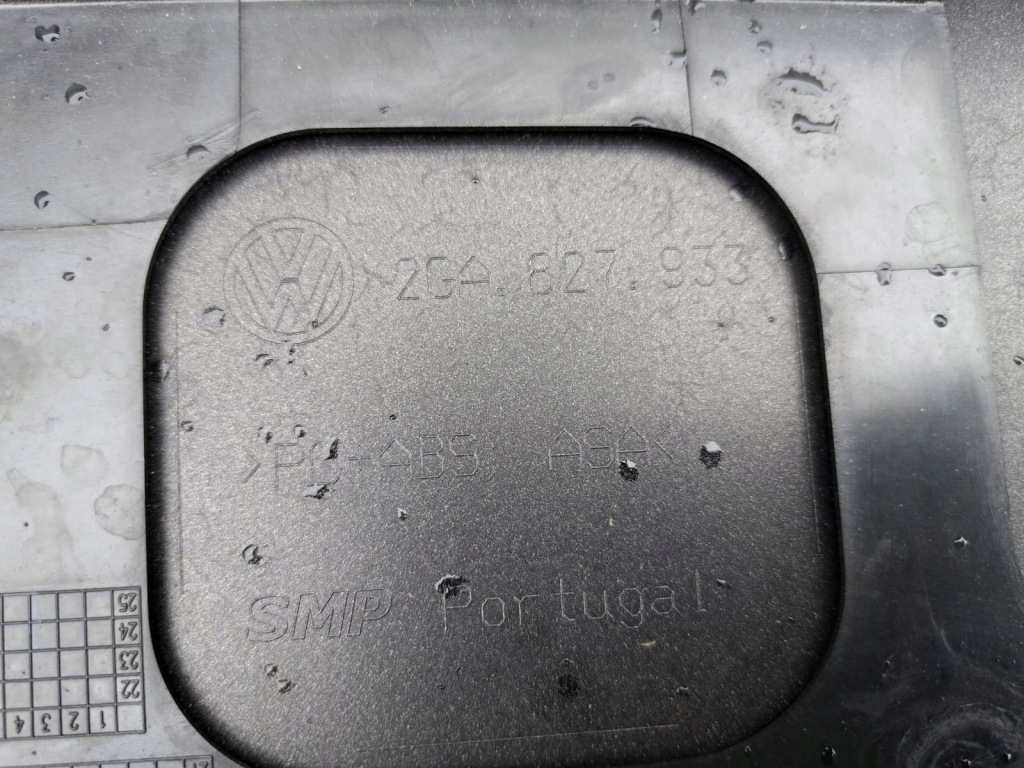 фото №3, Vw t-roc 2ga827933b спойлер крышки задняя