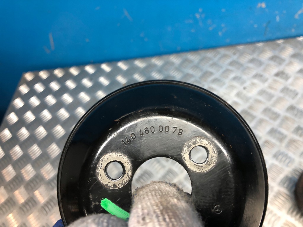 Mercedes cl c140 w140 4,2 m119 колесо насоса усилитель Недорого