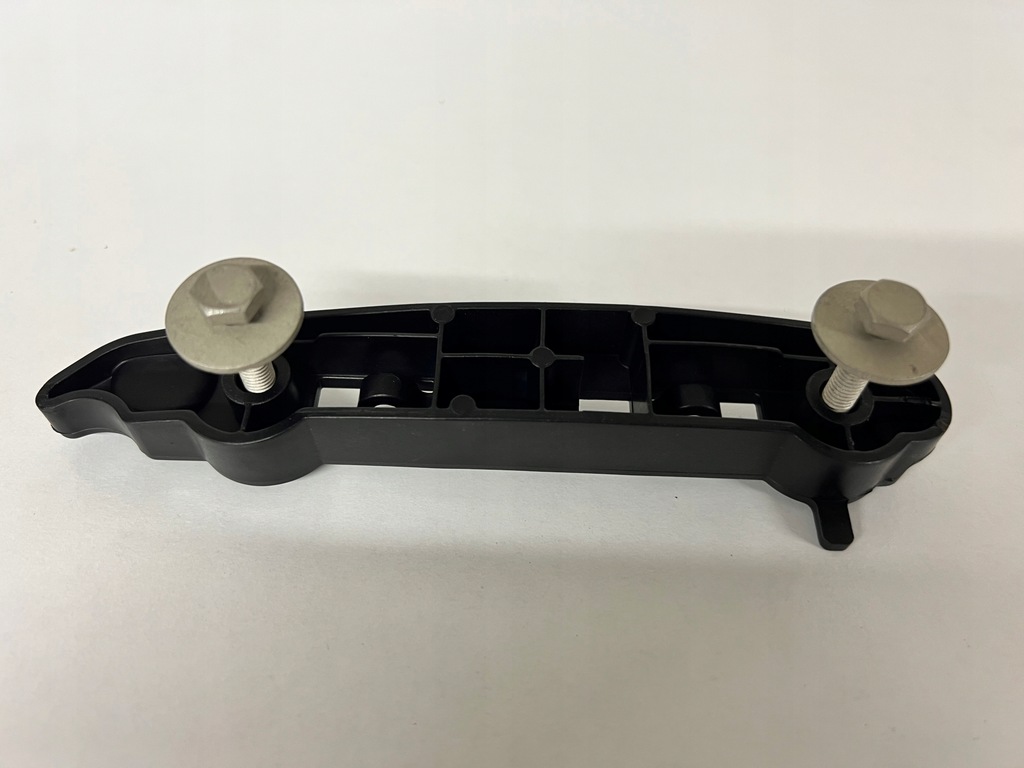 фото №1, Напрямна бампера range rover evoque bj32-17e763-ac