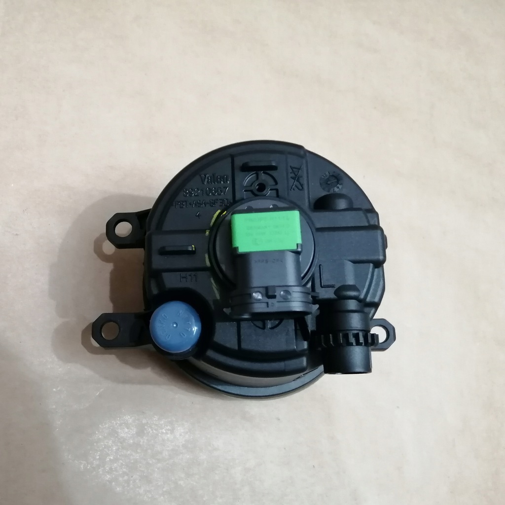 фото №6, Противотуманная фара левый перед toyota aygo yaris auris rav4