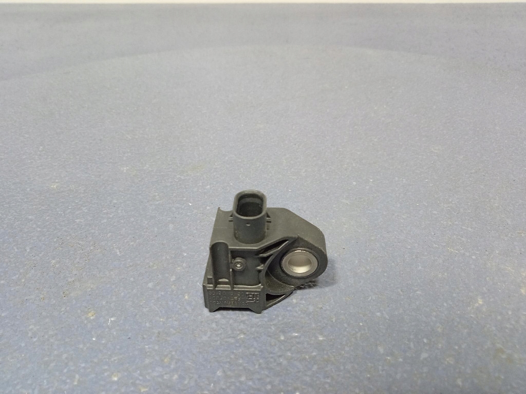 фото №6, Bmw ix1 x1 u11 f40 g01 датчик удара 9496815