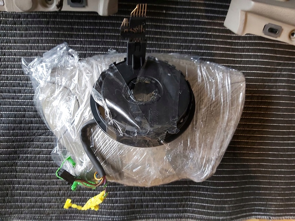 фото №15, Приборная панель ремни подушки безопасности mercedes e w211 лента консоль