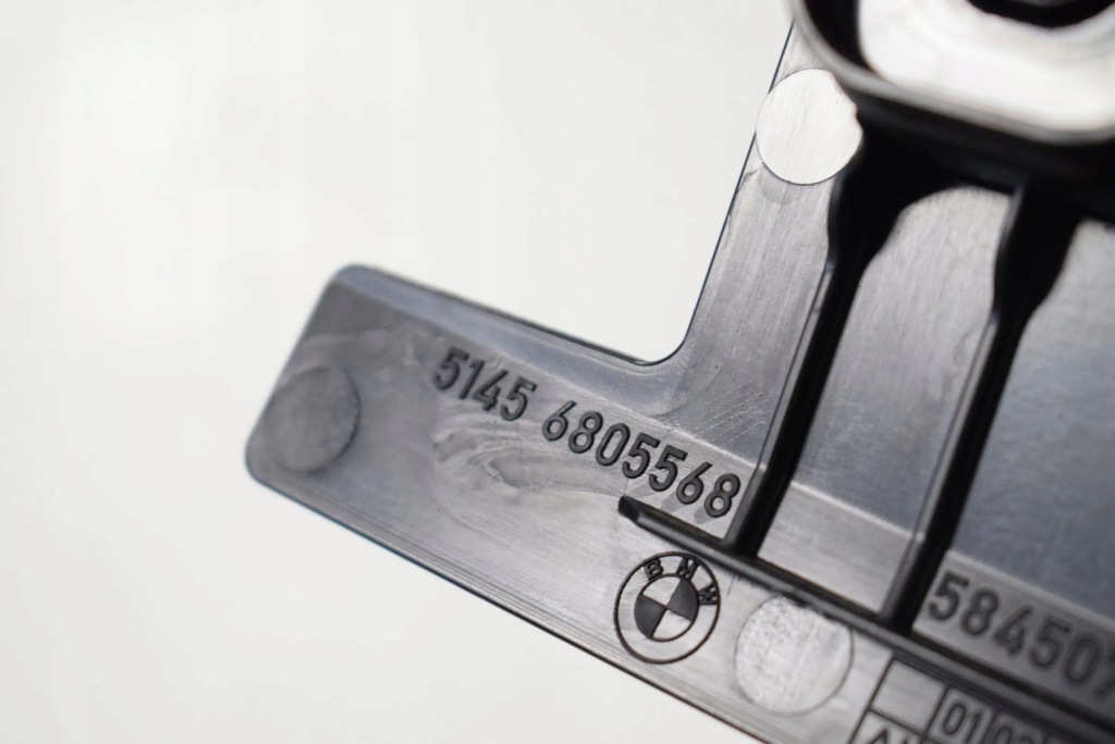 фото №5, Bmw 3 g20 g21 2019 element панелі приладової панелі / dół