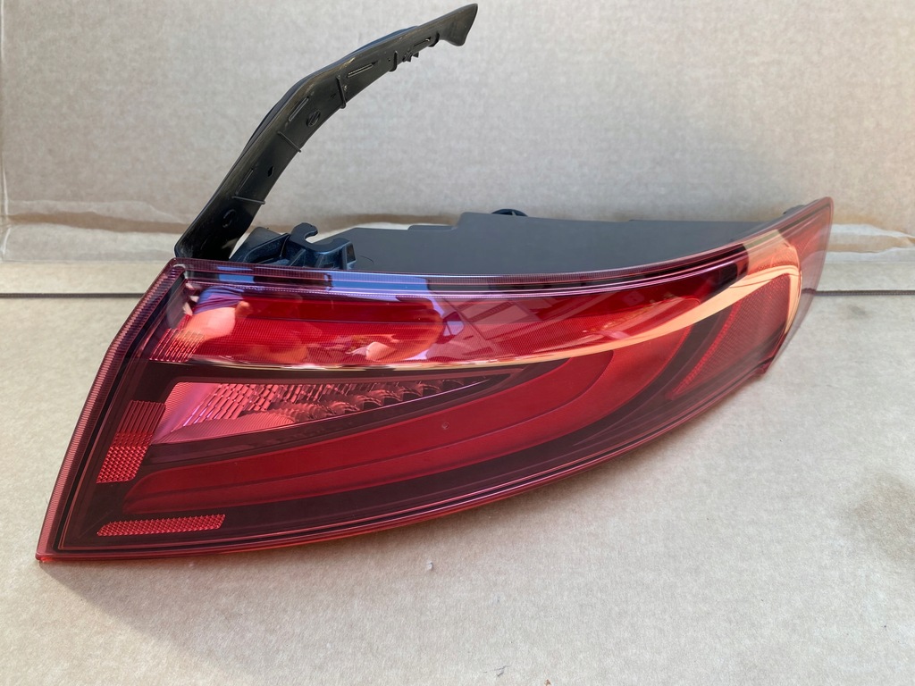 фото №1, Alfa romeo giulia quadrifoglio qv лампа задняя правая