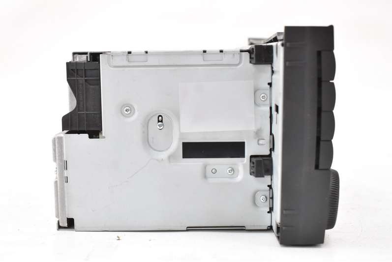 фото №4, Радио радиопроигрыватель cd a2118705089 mercedes cls c219 w219 04-08