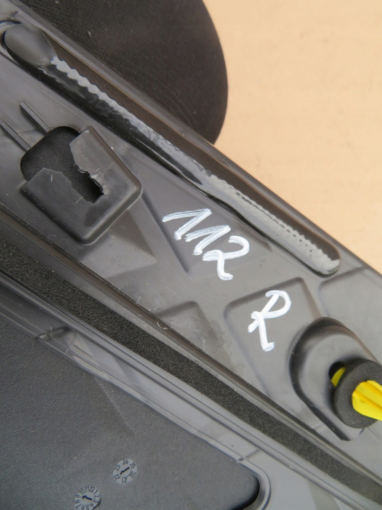 фото №12, Cupra born 10e молдинг крыла задняя правая 10e853378e