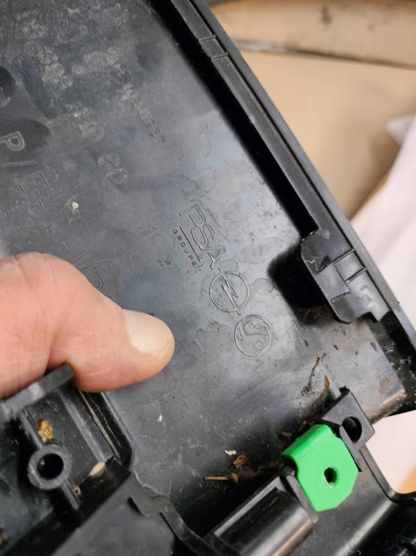 фото №7, Opel astra vi l молдинг накладка крышки багажника оригинал