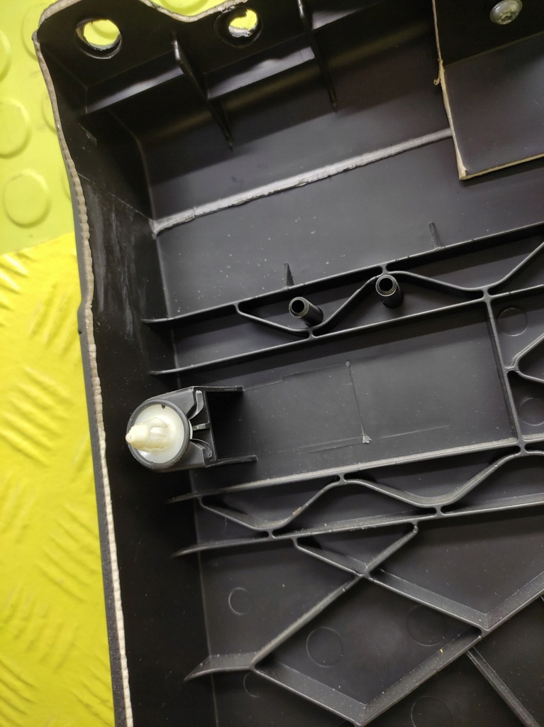 фото №13, Land rover discovery iii обивка обшивка дверь левый перед